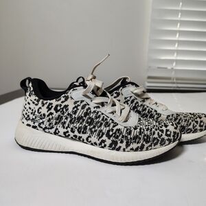 Skechers Bobs Black and White Patterned Sneakers 7.5